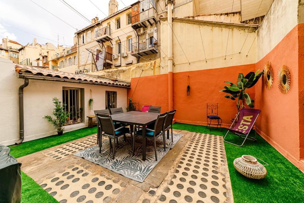 Guestready - Comfortable Stay In Vieux-Port มาร์กเซย ภายนอก รูปภาพ